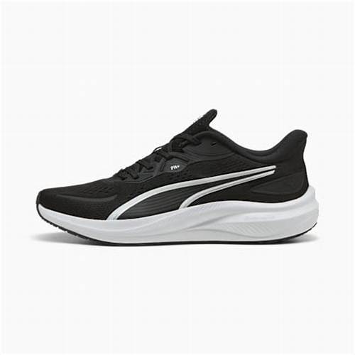 PUMA Sepatu Lari Skyrocket Lite 2 Uniseks