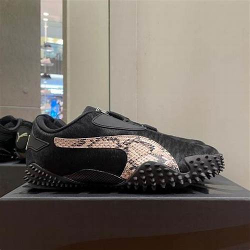 PUMA Sepatu Sneaker Performa Mostro Unisex